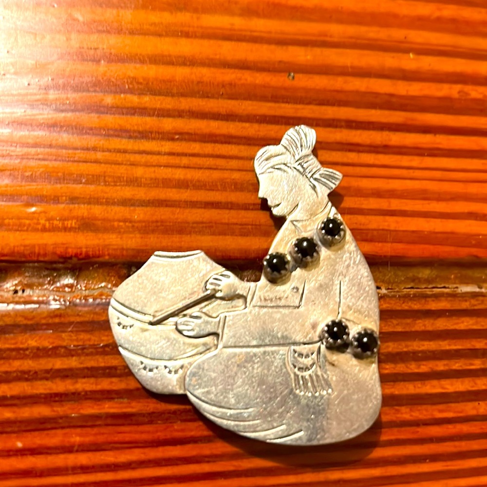 Hopi Sterling and onyx brooch